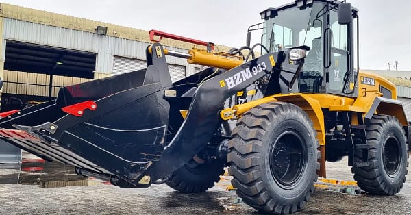 HZM 933 Front End Loader - Image 10
