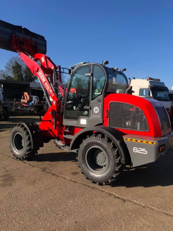 HZM 825 Front End Loader - Image 3